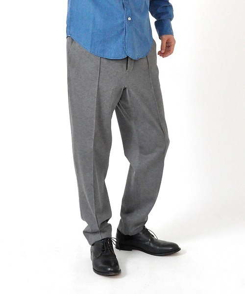 Hub&Spoke（ハブアンドスポーク）の「センタープリーツクライミングパンツ（その他パンツ・メンズ・ブラック/キャメル/グレー/チャコールグレー・LARGE/X-LARGE/MEDIUM）」の7枚目の写真