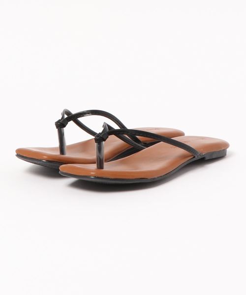 KOBE LETTUCE(コウベレタス)の「スクエアトゥトングサンダル(サンダル・レディース・ゴールド/パイソン/ブラック/ピンク/アイボリー・S/M/L/LL)」の1枚目の写真