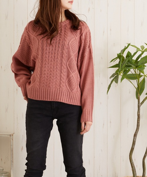 TONE SELECT WEAR(トーンセレクトウェア)の「【TONE SELECT WEAR】ケーブルクルーネックニット(BL)(ニット/セーター・レディース・オレンジ/ピンク/グレー/ダークグリーン/ブラック/アイボリー・FREE)」の5枚目の写真