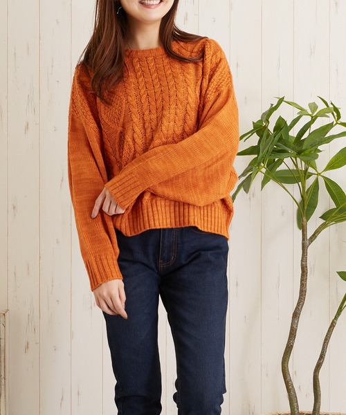 TONE SELECT WEAR(トーンセレクトウェア)の「【TONE SELECT WEAR】ケーブルクルーネックニット(BL)(ニット/セーター・レディース・オレンジ/ピンク/グレー/ダークグリーン/ブラック/アイボリー・FREE)」の12枚目の写真