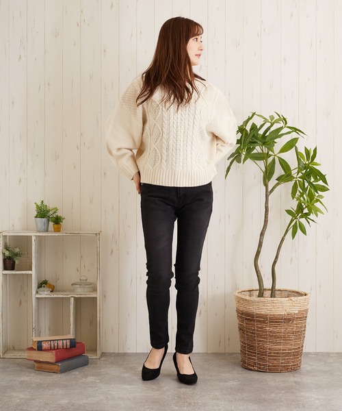 TONE SELECT WEAR(トーンセレクトウェア)の「【TONE SELECT WEAR】ケーブルクルーネックニット(BL)(ニット/セーター・レディース・オレンジ/ピンク/グレー/ダークグリーン/ブラック/アイボリー・FREE)」の17枚目の写真
