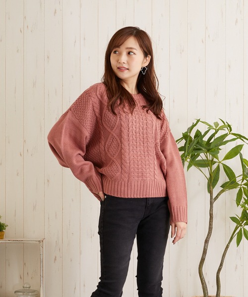 TONE SELECT WEAR(トーンセレクトウェア)の「【TONE SELECT WEAR】ケーブルクルーネックニット(BL)(ニット/セーター・レディース・オレンジ/ピンク/グレー/ダークグリーン/ブラック/アイボリー・FREE)」の19枚目の写真