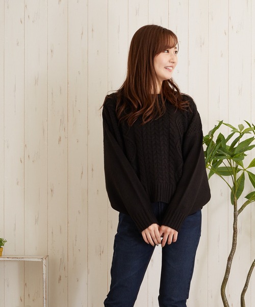 TONE SELECT WEAR(トーンセレクトウェア)の「【TONE SELECT WEAR】ケーブルクルーネックニット(BL)(ニット/セーター・レディース・オレンジ/ピンク/グレー/ダークグリーン/ブラック/アイボリー・FREE)」の7枚目の写真