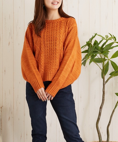 TONE SELECT WEAR(トーンセレクトウェア)の「【TONE SELECT WEAR】ケーブルクルーネックニット(BL)(ニット/セーター・レディース・オレンジ/ピンク/グレー/ダークグリーン/ブラック/アイボリー・FREE)」の13枚目の写真