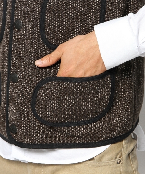 fennica Men's(フェニカメンズ)の「SUGAR CANE / BEACH CLOTH VEST(ベスト・メンズ・ブラック・40/42/38)」の8枚目の写真