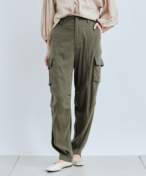 DouDou(ドゥドゥ)の「キュプラカーゴパンツ(その他パンツ・レディース・オフホワイト/カーキ・36/38)」の14枚目の写真