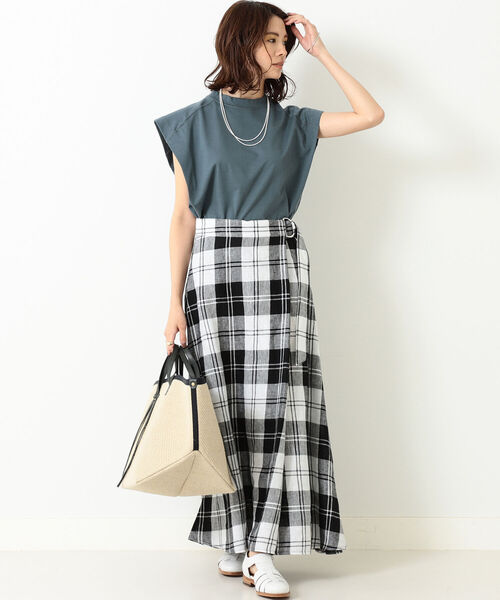 BEAMS LIGHTS（ビームスライツ）の「KiiRA / フラットシーム Tシャツ（Tシャツ/カットソー・レディース・ベージュ/ブルー系その他・ONE SIZE）」の4枚目の写真