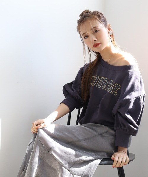 one after another NICE CLAUP（ワンアフターアナザーナイスクラップ）の「ショートカレッジロゴスウェット（Tシャツ/カットソー・レディース・ベージュ/ネイビー/グレー/オフホワイト・FREE）」の14枚目の写真