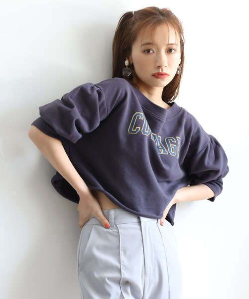 one after another NICE CLAUP（ワンアフターアナザーナイスクラップ）の「ショートカレッジロゴスウェット（Tシャツ/カットソー・レディース・ベージュ/ネイビー/グレー/オフホワイト・FREE）」の8枚目の写真