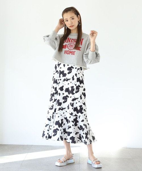 one after another NICE CLAUP（ワンアフターアナザーナイスクラップ）の「ショートカレッジロゴスウェット（Tシャツ/カットソー・レディース・ベージュ/ネイビー/グレー/オフホワイト・FREE）」の21枚目の写真