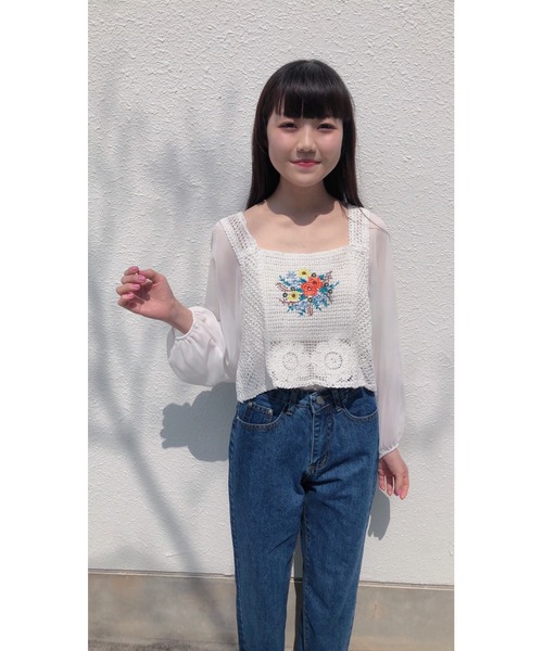 Clice de Paris（クリシェドゥパリス）の「K/花刺繍ビスチェBL（シャツ/ブラウス・レディース・アイボリー/オフホワイト・ONESIZE）」の2枚目の写真