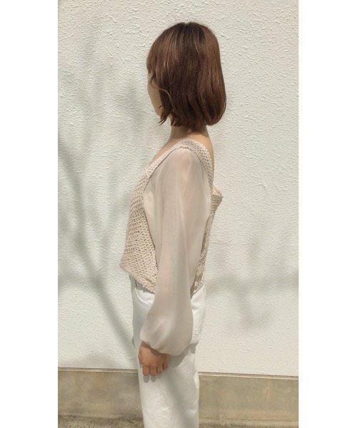 Clice de Paris（クリシェドゥパリス）の「K/花刺繍ビスチェBL（シャツ/ブラウス・レディース・アイボリー/オフホワイト・ONESIZE）」の7枚目の写真