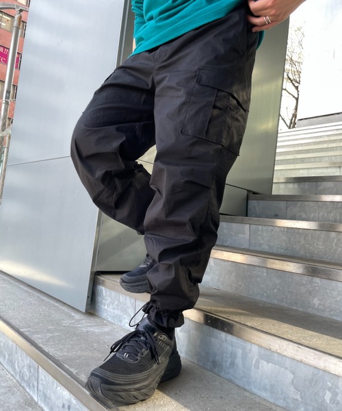 CIAOPANIC TYPY（チャオパニックティピー）の「【ZOZOTOWN限定】ワイドシルエットストレッチカーゴパンツ（カーゴパンツ・メンズ・カーキ/ブラック・L/M/S）」の4枚目の写真