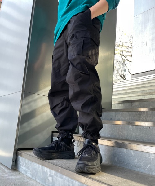 CIAOPANIC TYPY（チャオパニックティピー）の「【ZOZOTOWN限定】ワイドシルエットストレッチカーゴパンツ（カーゴパンツ・メンズ・カーキ/ブラック・L/M/S）」の3枚目の写真