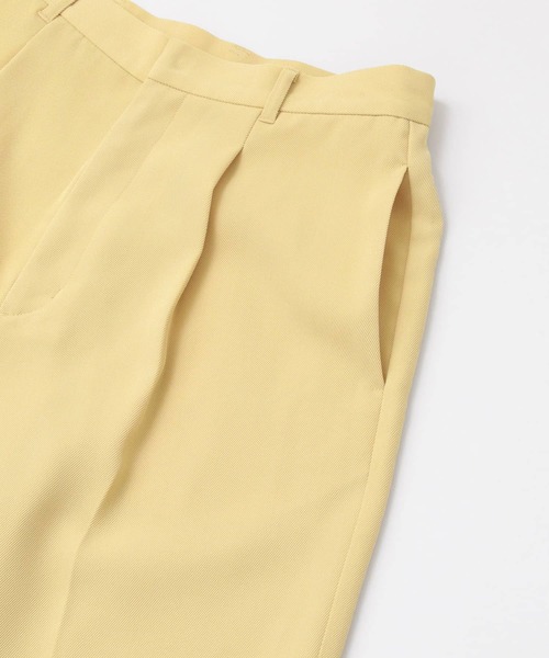 KBF（ケイビーエフ）の「ワンタックスラックス（その他パンツ・レディース・イエロー/アイボリー/ネイビー・38/36）」の5枚目の写真