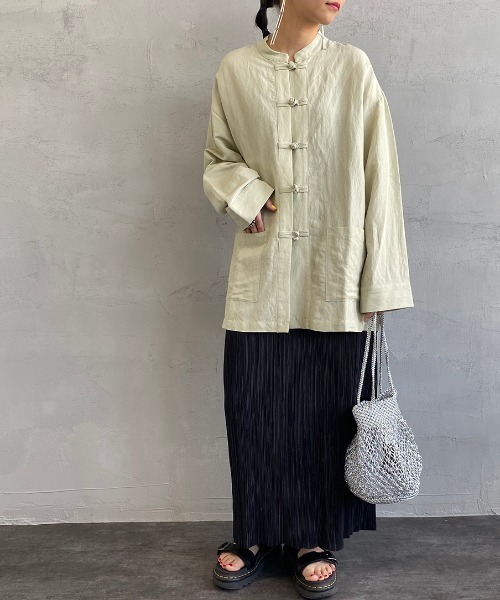 JF Ready Made（ジェイエフレディメイド）の「[Jf Ready Made/ジェイエフレディメイド] リネンオーバーサイズ チャイナシャツジャケット（シャツ/ブラウス・レディース・アイボリー/ブラック/ベージュ/ライトカーキ・F）」の2枚目の写真