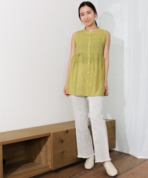 Per sist ence(パーシエンス)の「Per sist ence/パーシエンス ピンタックノースリーブシャツ(シャツ/ブラウス・レディース・オフホワイト/カーキ/ブラック・FREE)」の16枚目の写真