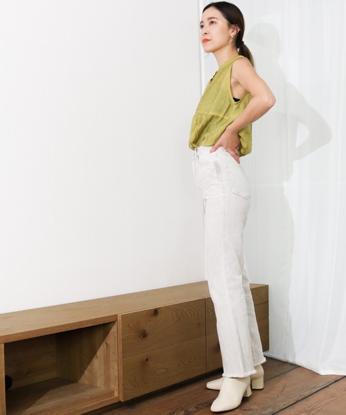 Per sist ence(パーシエンス)の「Per sist ence/パーシエンス ピンタックノースリーブシャツ(シャツ/ブラウス・レディース・オフホワイト/カーキ/ブラック・FREE)」の9枚目の写真