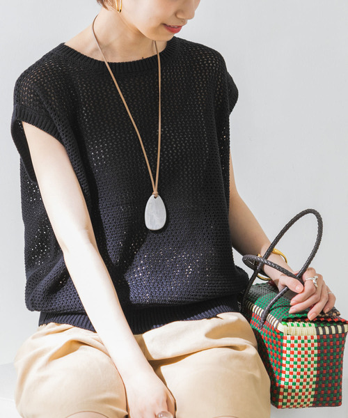 URBAN RESEARCH（アーバンリサーチ）の「メッシュニットプルオーバー（ニット/セーター・レディース・ブラウン系その他/ブラック/ベージュ・FREE）」の16枚目の写真