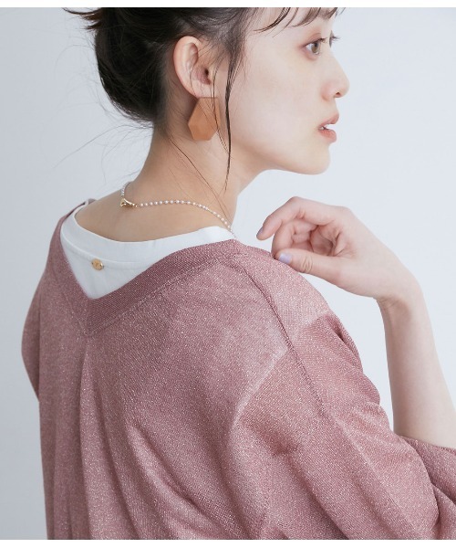 VIS(ビス)の「【前後2WAY】ラメシアー7分ボリューム袖カーディガン(カーディガン/ボレロ・レディース・ホワイト/ベージュ/ネイビー/ピンク/ブラック/パープル・FREE)」の18枚目の写真