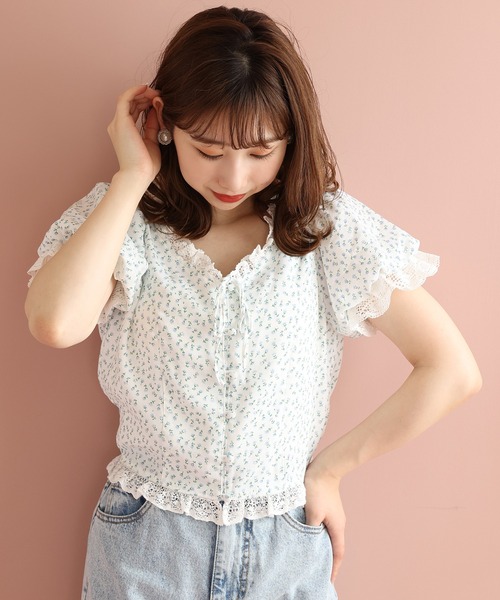 one after another NICE CLAUP(ワンアフターアナザーナイスクラップ)の「チロルブラウス(シャツ/ブラウス・レディース・オフホワイト/ホワイト×ブルー/ホワイト×ピンク/レモンイエロー・FREE)」の20枚目の写真
