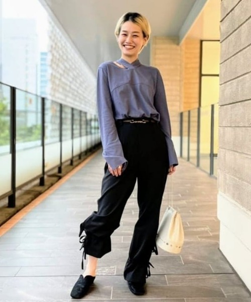 Ray BEAMS（レイビームス）の「RBS / ネッククロス リボンTシャツ（Tシャツ/カットソー・レディース・ブラック/ベージュ/ブルー系その他2・ONE SIZE）」の19枚目の写真