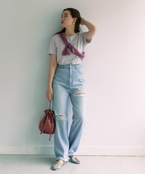 TINA:JOJUN(ティーナジョジュン)の「ボートネック 半袖Tシャツ TINA:JOJUN(Tシャツ/カットソー・レディース・ホワイト/グレイッシュベージュ/ライトブルーグレー/ブラック・M)」の6枚目の写真