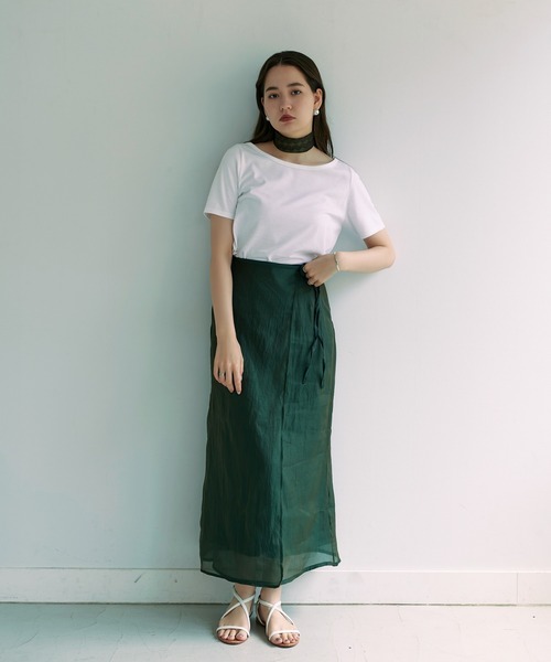 TINA:JOJUN(ティーナジョジュン)の「ボートネック 半袖Tシャツ TINA:JOJUN(Tシャツ/カットソー・レディース・ホワイト/グレイッシュベージュ/ライトブルーグレー/ブラック・M)」の15枚目の写真