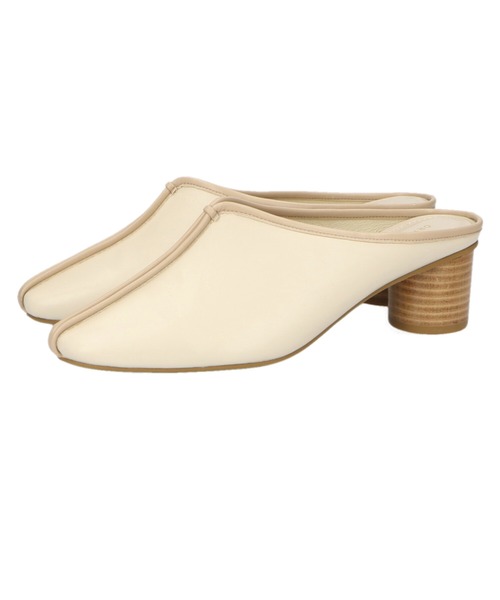 ORiental TRaffic(オリエンタルトラフィック)の「パイピングミュールサンダル/11301(パンプス・レディース・ベージュ/グリーン/ブラック・L/M/LL/S)」の9枚目の写真