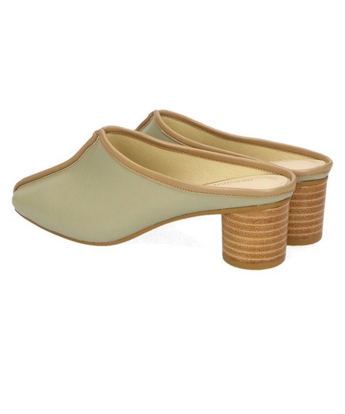 ORiental TRaffic(オリエンタルトラフィック)の「パイピングミュールサンダル/11301(パンプス・レディース・ベージュ/グリーン/ブラック・L/M/LL/S)」の13枚目の写真