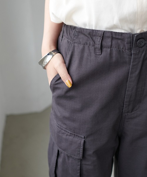 DISCOAT(ディスコート)の「リップストップカーゴパンツ(カーゴパンツ・レディース・チャコールグレー/カーキ・FREE)」の13枚目の写真