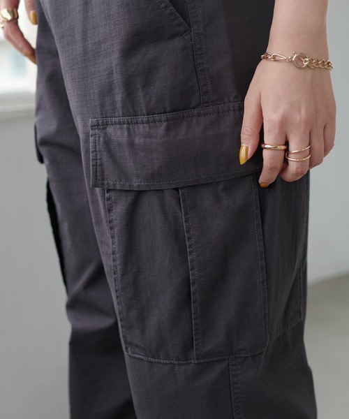 DISCOAT(ディスコート)の「リップストップカーゴパンツ(カーゴパンツ・レディース・チャコールグレー/カーキ・FREE)」の5枚目の写真