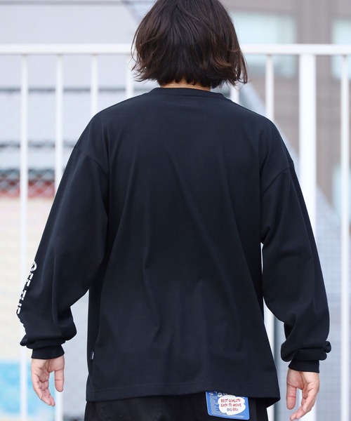 VANS（バンズ）の「VANS/ヴァンズ OFF THE WALL Emb. L/S T-Shirt ビッグシルエットロンT（Tシャツ/カットソー・メンズ・ホワイト/ブラック/グリーン・M/L/XL）」の16枚目の写真