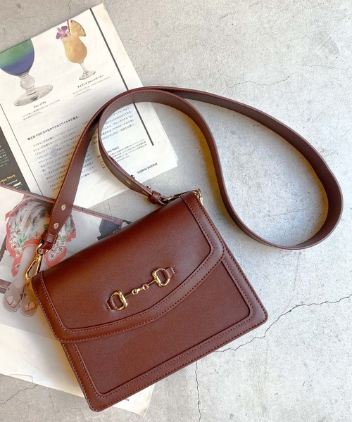 WEGO(ウィゴー)の「WEGO/ビット付きフラップショルダー(ショルダーバッグ・レディース・ブラック/その他1/その他2/ブラウン・FREE)」の3枚目の写真