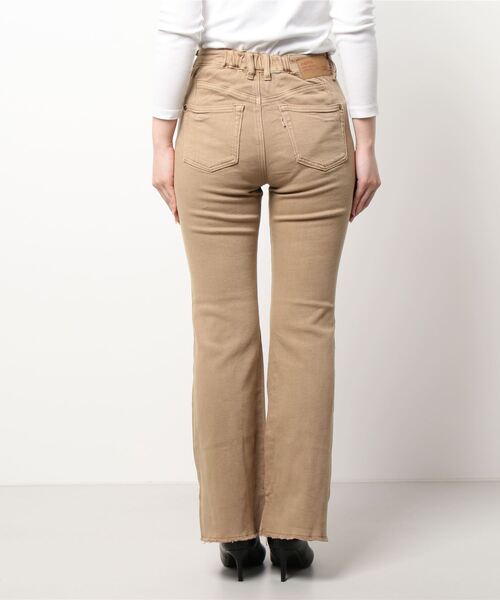 cepo（セポ）の「フレアーデニムパンツ　セットアップ可能（デニムパンツ・レディース・ブラウン/ベージュ/ブルー系2/ネイビー/ブルー系1・M/S）」の6枚目の写真