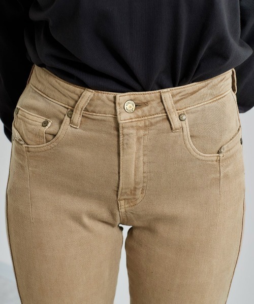 cepo（セポ）の「フレアーデニムパンツ　セットアップ可能（デニムパンツ・レディース・ブラウン/ベージュ/ブルー系2/ネイビー/ブルー系1・M/S）」の21枚目の写真