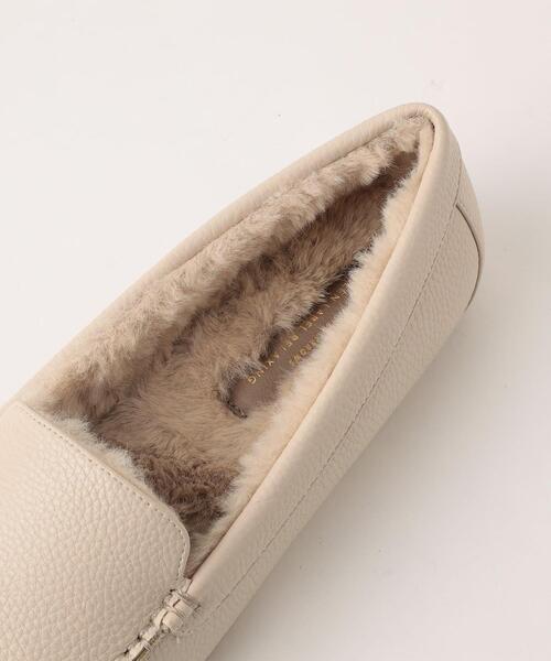 green label relaxing(グリーンレーベルリラクシング)の「フェイクファー ウォームモカシン(1cmヒール)(モカシン/デッキシューズ・レディース・オフホワイト/ライトブルー/ブラック/グレー・M/S/XL/L/XS)」の6枚目の写真