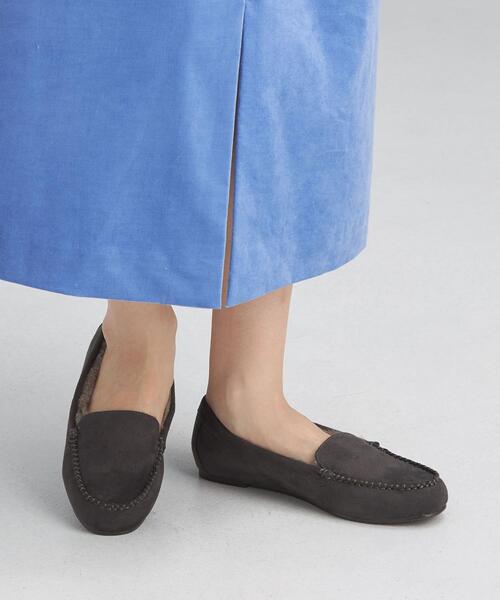 green label relaxing(グリーンレーベルリラクシング)の「フェイクファー ウォームモカシン(1cmヒール)(モカシン/デッキシューズ・レディース・オフホワイト/ライトブルー/ブラック/グレー・M/S/XL/L/XS)」の9枚目の写真