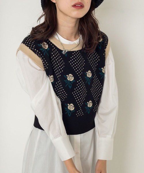 w closet（ダブルクローゼット）の「無地スタンドネックボリューム袖シャツワンピース（シャツワンピース・レディース・オフホワイト/スモークピンク/スミクロ・FREE）」の10枚目の写真