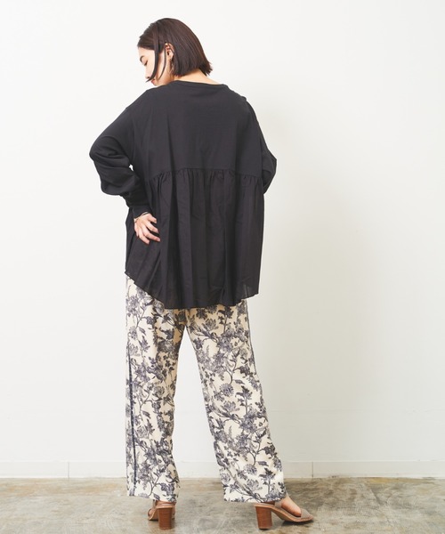 HERENCIA（ヘレンチア）の「Floral print リラックス パンツ（その他 