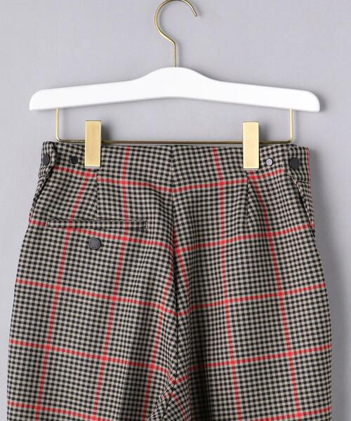 HYKE（ハイク）の「＜HYKE（ハイク）＞PLAID テーパードパンツ ■■■★（その他パンツ・レディース・ベージュ・1/2）」の4枚目の写真