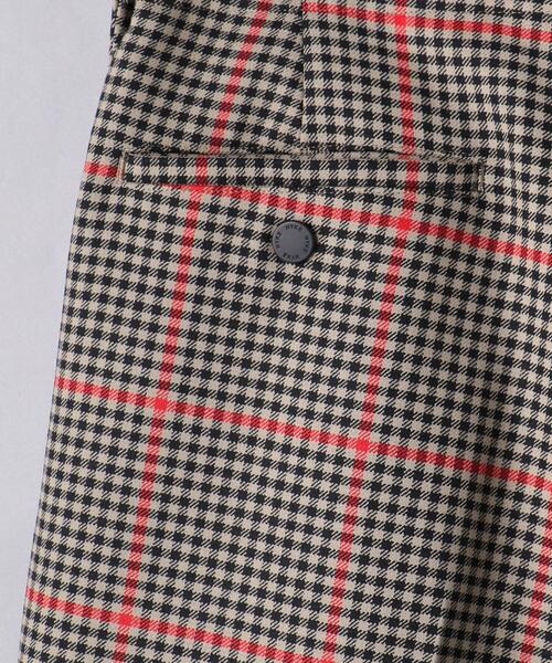 HYKE（ハイク）の「＜HYKE（ハイク）＞PLAID テーパードパンツ ■■■★（その他パンツ・レディース・ベージュ・1/2）」の6枚目の写真