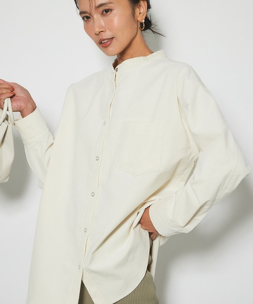 RIVE DROITE（リヴドロワ）の「程よく抜け感も演出してくれる　コーデュロイシャツ（シャツ/ブラウス・レディース・オフホワイト/カーキ・FREE）」の14枚目の写真