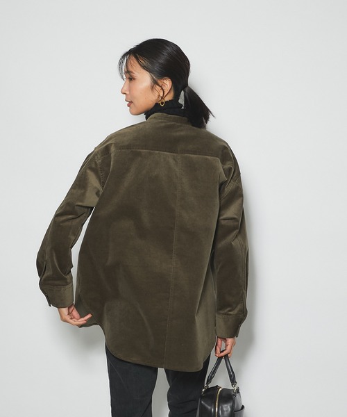 RIVE DROITE（リヴドロワ）の「程よく抜け感も演出してくれる　コーデュロイシャツ（シャツ/ブラウス・レディース・オフホワイト/カーキ・FREE）」の16枚目の写真