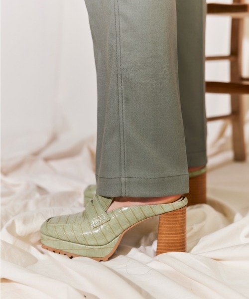 ALEXIA STAM（アリシアスタン）の「Square Toe Loafer Mules/スクエアトゥローファーミュール（ローファー・レディース・ホワイト/ブラウン/グリーン系その他・S/M/L）」の8枚目の写真