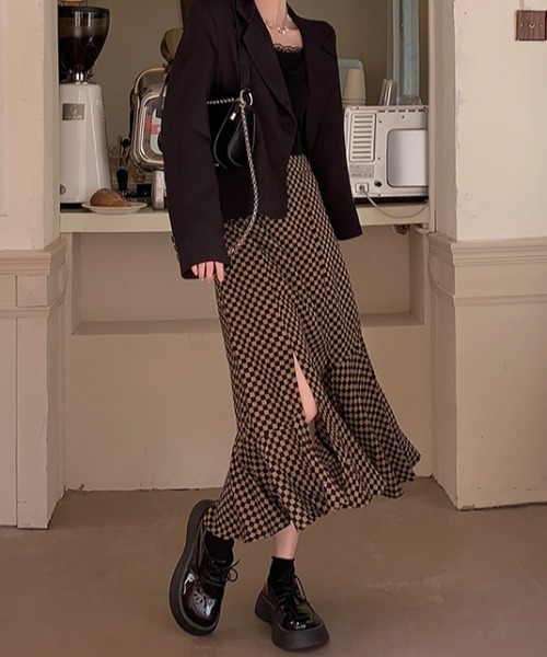 MANGROVE（マングローブ）の「チェッカー柄スリットマーメイドスカート（スカート・レディース・ブラウン・FREE）」の5枚目の写真