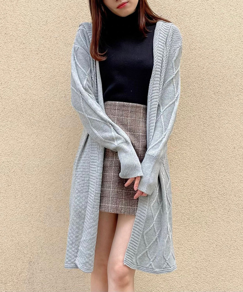 Crea titty&Co. PETIT（クレアティティーアンドコープチ）の「【Crea titty&Co.PETIT】ケーブルロングニットフーディ（ニット/セーター・レディース・ブラック/グレー・FREE）」の13枚目の写真