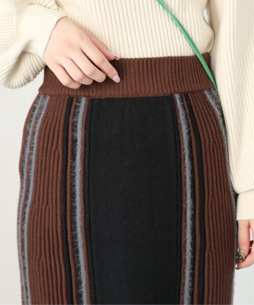 RAY CASSIN(レイカズン)の「マルチストライプニットスカート(スカート・レディース・ライトカーキ/ベージュ/ブラック・FREE)」の22枚目の写真