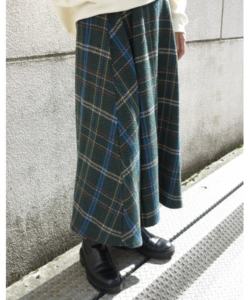 LiSeek（リシーク）の「【LiSeeK】ツイードチェック柄ロングスカート（スカート・レディース・オレンジ/グリーン・FREE）」の7枚目の写真