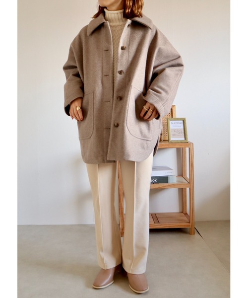 Amourire（アムリール）の「【yumi.コラボ】ポンチョコート（ブルゾン・レディース・チャコールグレー/ベージュ/モカ・M/L）」の15枚目の写真